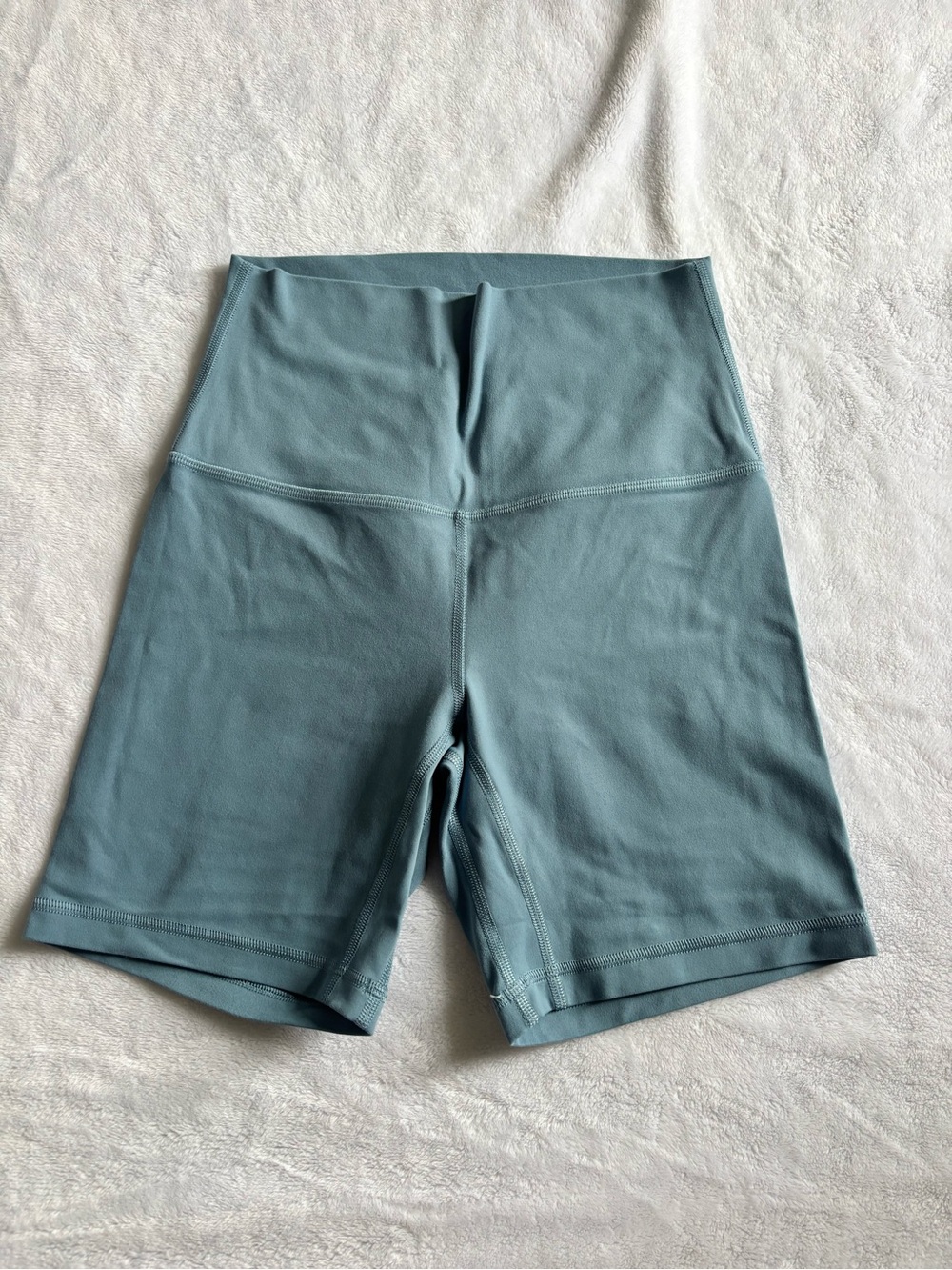 lululemon Align No Line™ High-Rise Short 6"